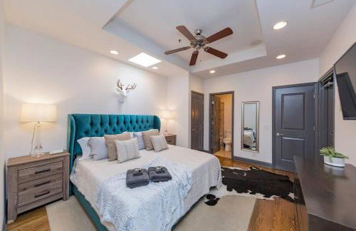 Spacious Penthouse ON the Broadway Strip - Foto 1