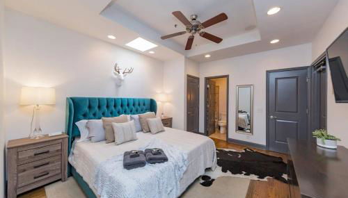 Spacious Penthouse ON the Broadway Strip - Foto 1