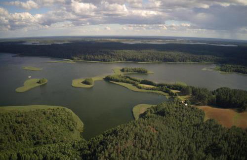 Leśniczówka Wigierskiego Parku Narodowego w Maćkowej Rudzie - Foto 25