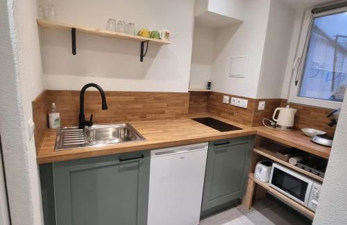 Spacious studio full of charm, recently updated - Foto 10