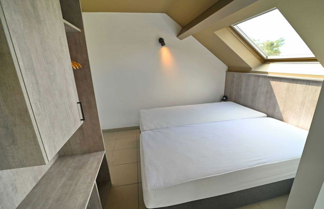 Apartment in Belgium With Bubble Bath - Photo 3