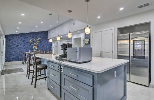 Patio and Grill Spacious Gem Near Gulf Coast! - Foto 10