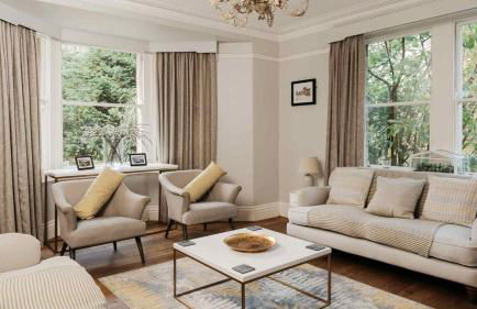 Dale House - Photo 1