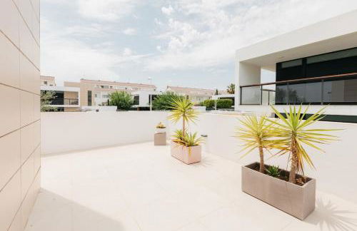 Grand Villa with Pool - Foto 6