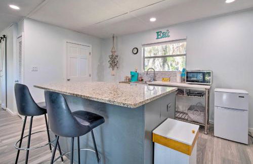 Waterfront Studio with Dock Access in Inglis! - Foto 10