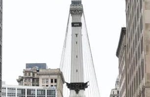 Urban Oasis with City Views and Dedicated Workspace - Foto 10