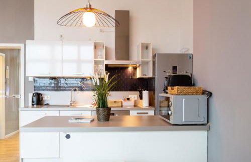 MiCasa OL - Modernes Penthouse - Stellplatz - Küche - WLAN - Dachterrasse - Photo 6