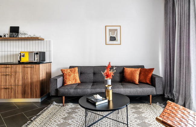 LIV Urban Suites - Foto 13