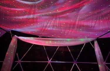 Bunny Bungalow Romantic Getaway in a Spacious Geodome - Foto 39