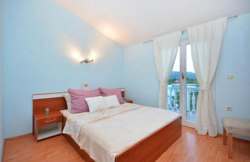 Holiday house with a swimming pool Pozorac, Trogir - 15565 - Foto 12