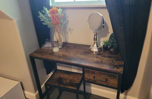 Cozy Delightful Private Studio near Rhodes College, Shuttle, & Vehicle Rental - Foto 17