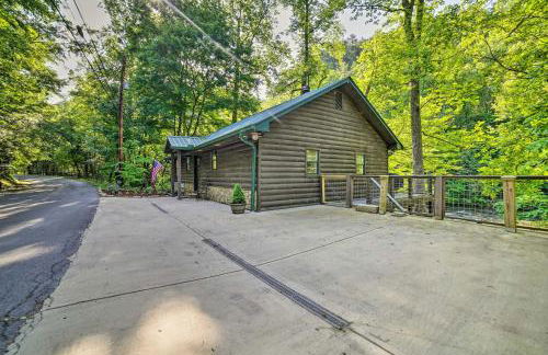 Crystal River Cabin with Scenic View and Fire Pit - Foto 24