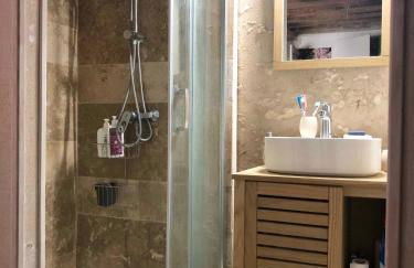 Le Petit Clos d'Anjou avec Bain nordique et sauna - Photo 15