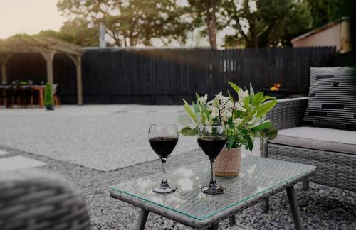 The White House, A Unique ABQ Stay in Central Location near Uptown - Foto 35