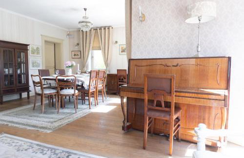 Golden Villas - Elegant Family Villa with Garden near Krakow - Foto 46