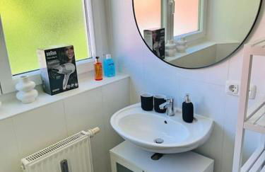 FeWo für 6 Personen WLAN Balkon Parken Stilvoll - Foto 32