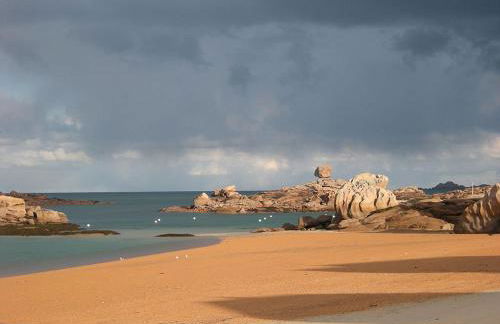 Ti Dour - Gîte de charme à la campagne - côte de granit rose - Foto 20