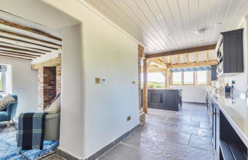 Hilltop Cottage - Photo 9