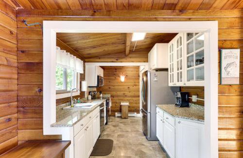 Cozy Lake Champlain Cottage with Private Beach! - Foto 11