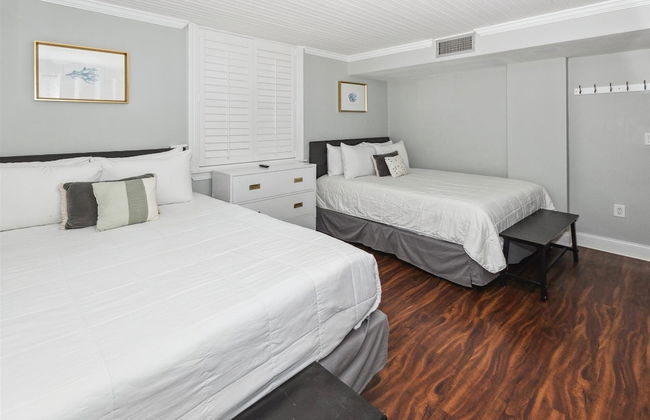 Dolphin Point 305b 2 Bedroom Condo by RedAwning - Foto 6