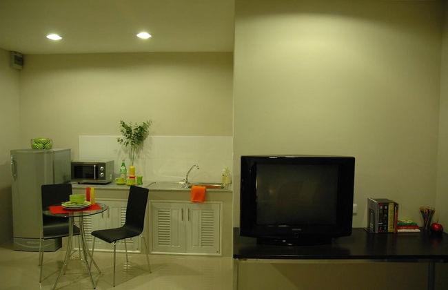 Bangkok Living - Photo 24