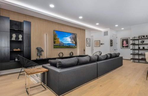 Ultra Modern Luxury - New Construction 4 Bedrooms - Photo 15