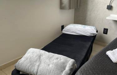 Lapa - Aconchegante quarto e sala - Photo 2