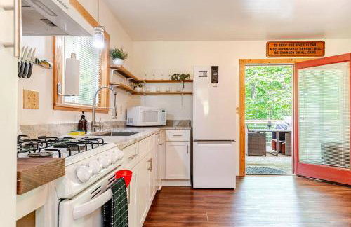 Romantic Cabin, Hot Tub, Lake Access, OutdoorLiving! - Foto 20