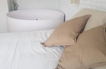 Dos Alas Rojas, casa con jacuzzi para dos personas - Foto 4