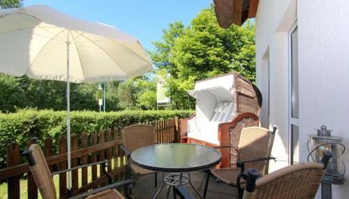 Strandhaus Mönchgut Ferienwohnung 09 mit Sauna- und Schwimmbadnutzung im AHOI Sellin - Foto 3