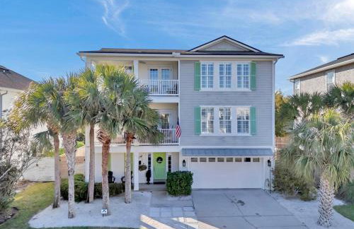 Stunning Beach Getaway - Steps to Ocean - Foto 1