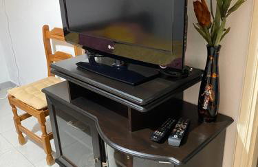 Village Mountain and Sea Horizon - Photo 2