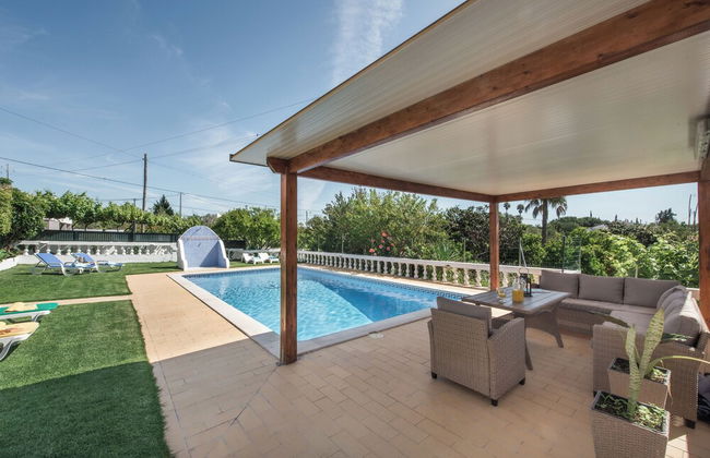 Villa V3 With Private Pool and air Conditioning and Free Wifi Internet - Photo 20