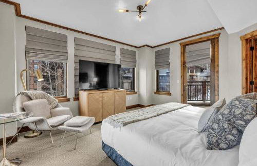 Sunrise Gondola Retreat Ski In Ski Out - Photo 17