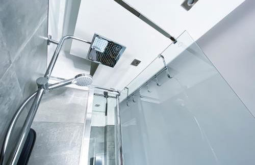 Modernes, mediales Apartment, Nähe der Neuen Leipziger Messe, bis vier Personen - Photo 22