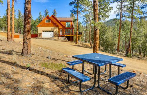 8 Mi to Staunton State Park Mtn-View Hideaway! - Photo 24