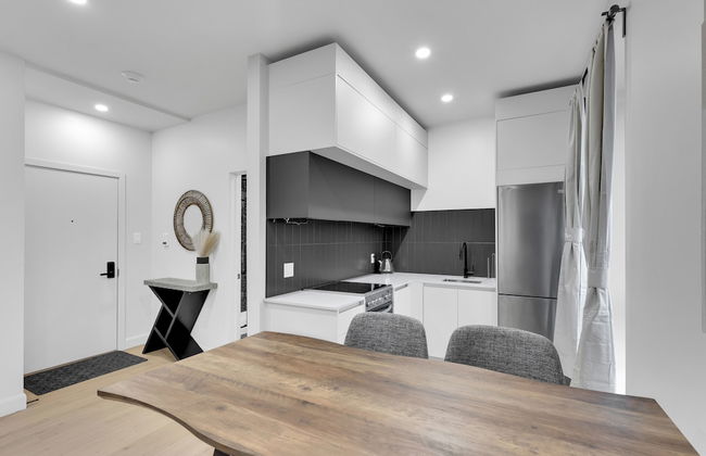 Deluxe Suites Downtown Montreal - Foto 14