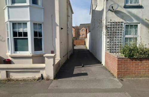 Basin Road 2 Bed House - Foto 11