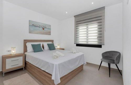 Premium Villa Mia heated pool - Foto 18