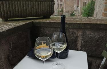 Sospesi nel borgo - Foto 3