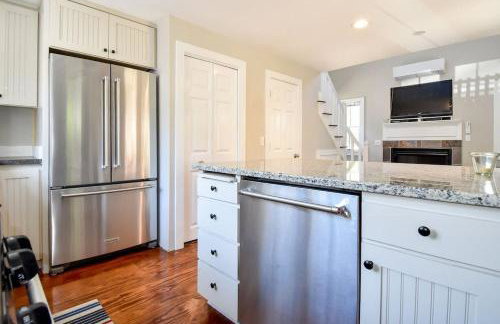 4 min Walk to Commercial Street and Beach - Foto 10