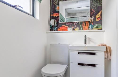 Charming Bosham Garden Lodge - Pass the Keys - Foto 40