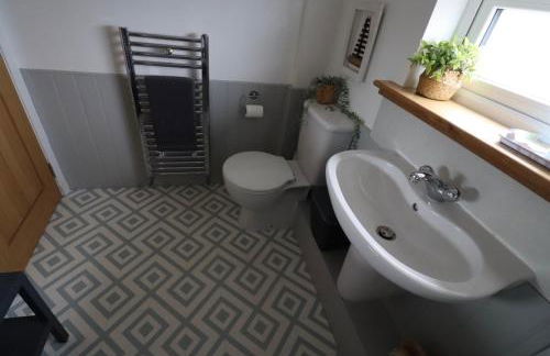 The Place - Photo 24