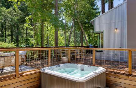 Mill Creek by Avantstay Modern Design, Patio, Hot Tub - Foto 6