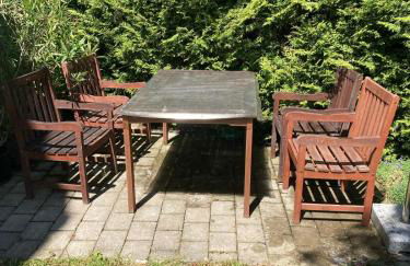 Souterrain Apartment mit Gartenblick - Foto 10