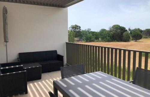 V0775 - Apt récent 4 pers avec climatisation piscine et parking 200 m plages - Foto 25