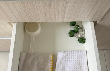 Apto novo completo - localização privilegiada - Foto 9