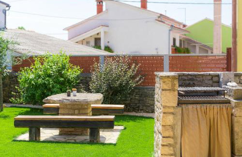 Holiday Home Bozac by Interhome - Photo 44