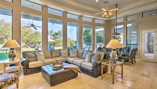 Lavish Paradise Valley Home with Sports Court and Pool - Foto 3