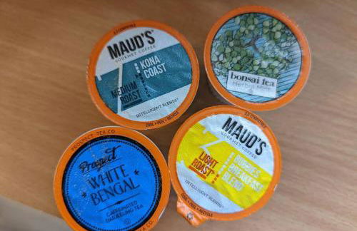 Cozy Cabin with Hottub at Cloverdale Cabins - Foto 32